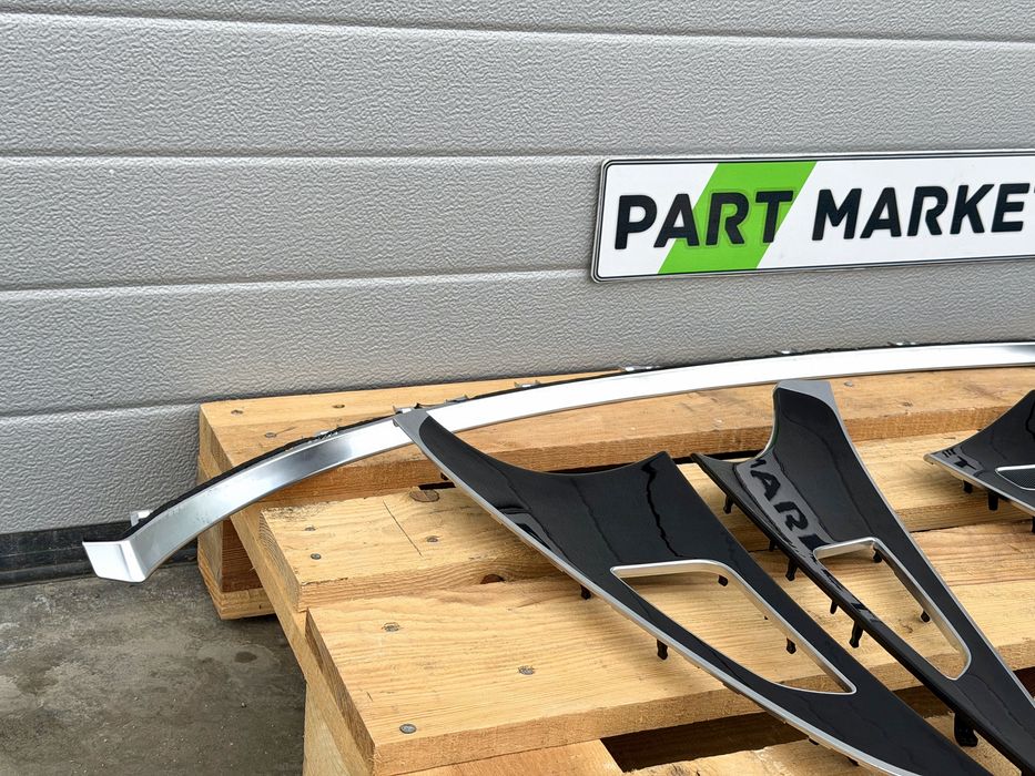 Комплект лайсни Черен Пиано лак AUDI A6 C7 4G ДЕСЕН ВОЛАН