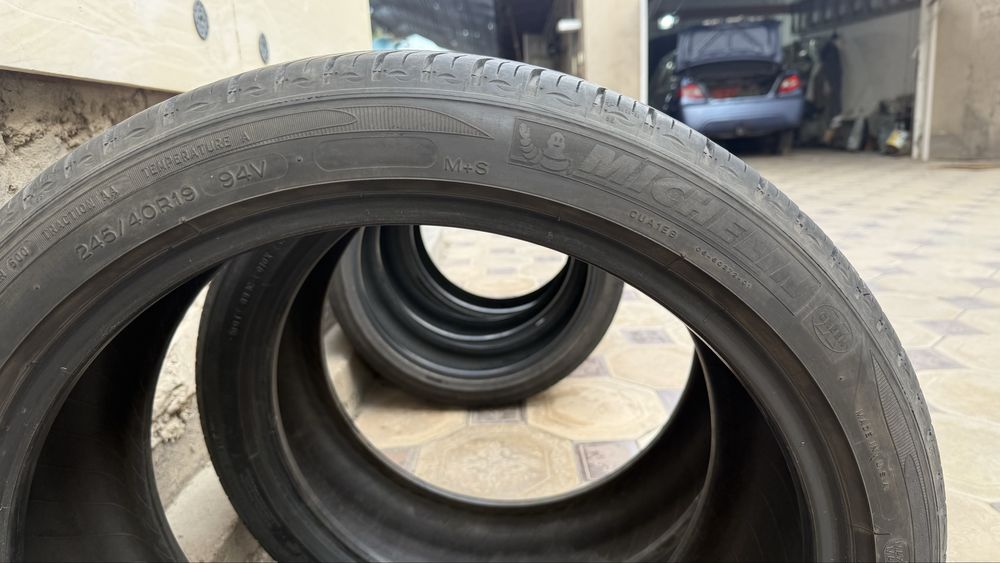 Шины 245/40 R19
