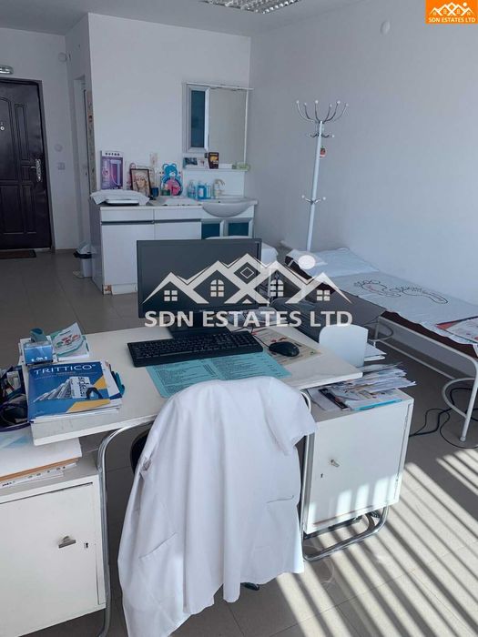 Дава се под наем Офис в Казанлък - 60 кв.м за 255 € - Снимка #3