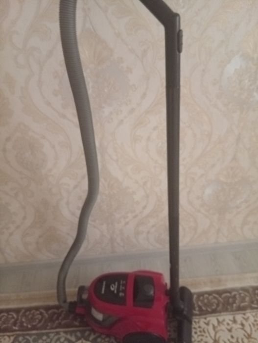 Samsung plisos xolati yaxshi