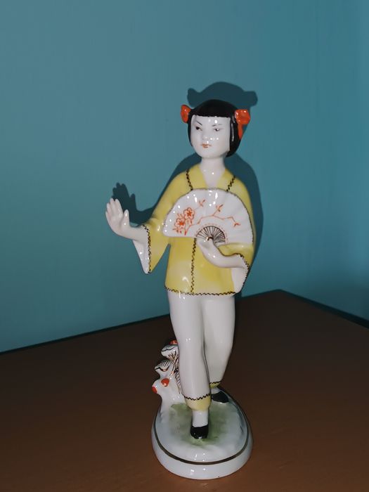 Фарфоровая статуэтка ЛФЗ