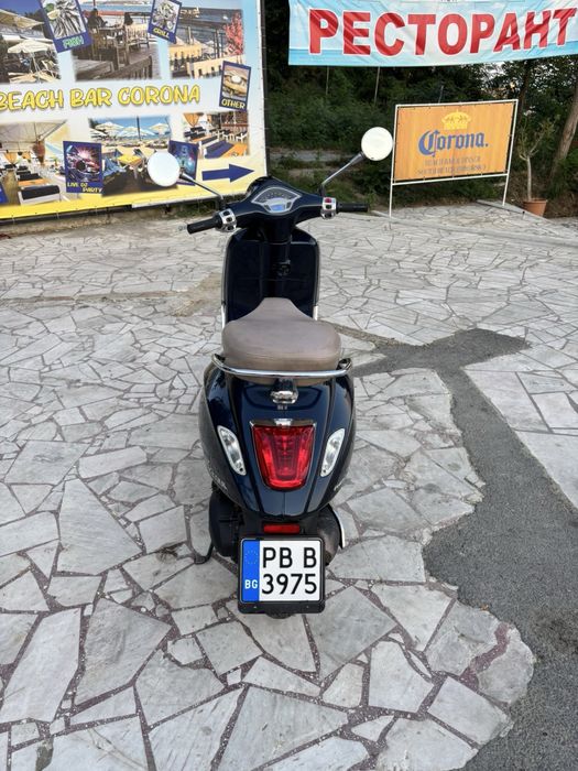 Vespa piaggio 125