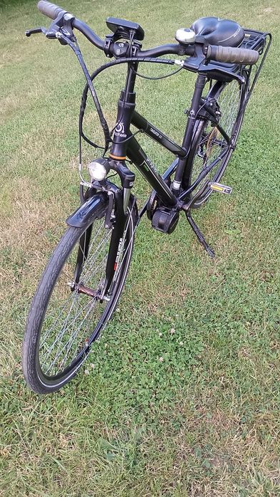 Vând bicicleta electrica prophete navigator 3.0 aproape nouă are 174 de Km parcurși in stare perfecta de funcționare