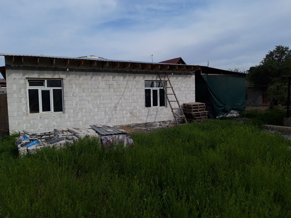 Участка сотилади