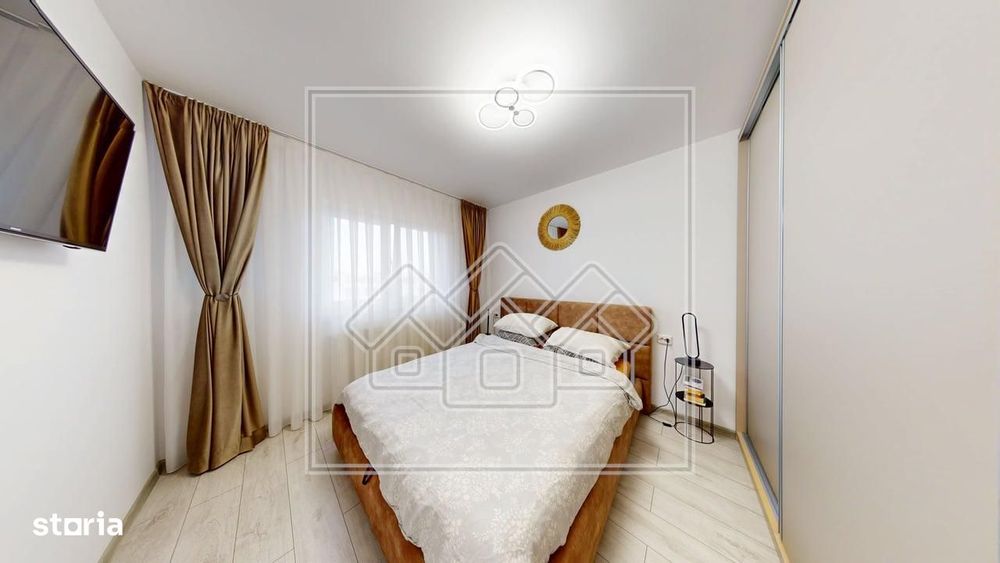 Apartament cu 2 camere, balcon, 2 locuri de parcare - zona buna