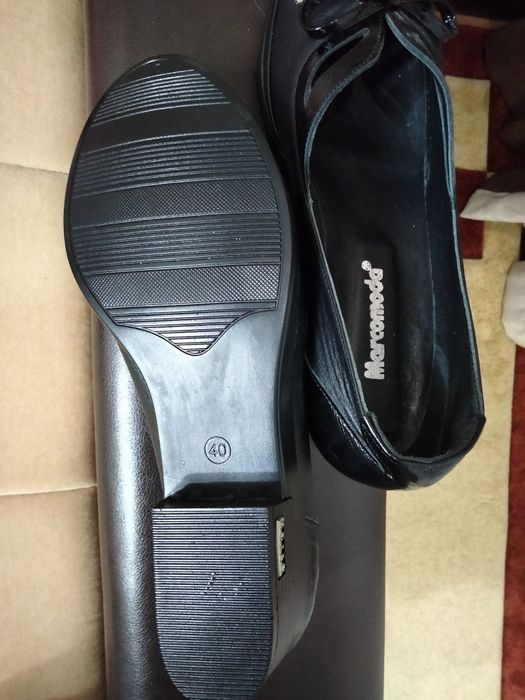 Женская обувь. Б/У  В отличном состоянии