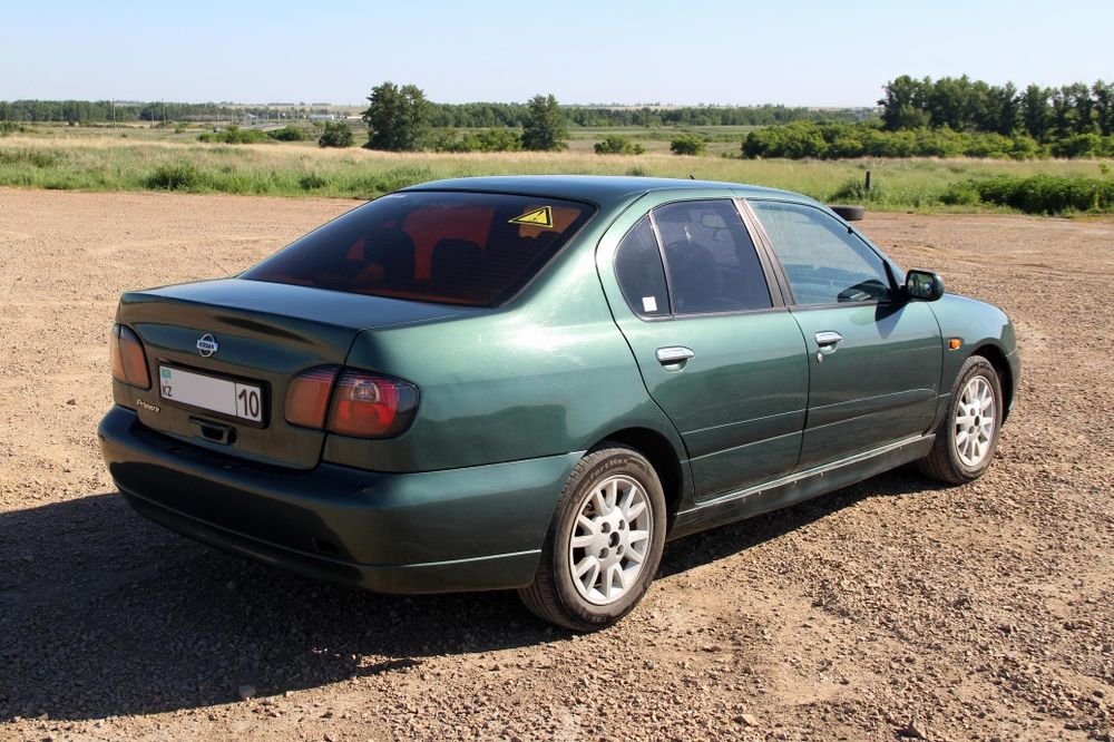 Ниссан Примера П11 2001