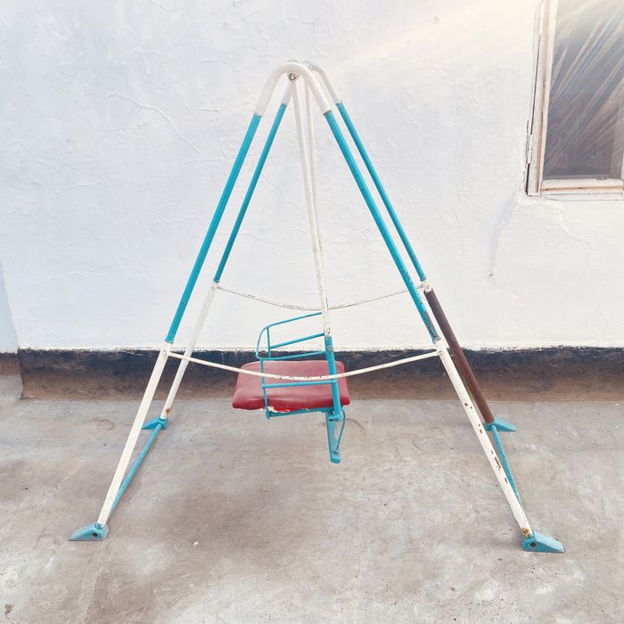 Качеля Темір ССР Жетысайда