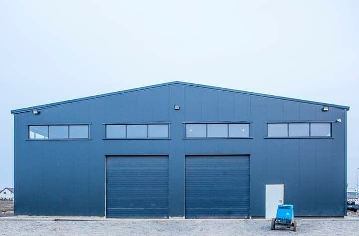 Vand/Schimb hala metalica 12x25x4 sau 5m invelitacu panouri sandwich