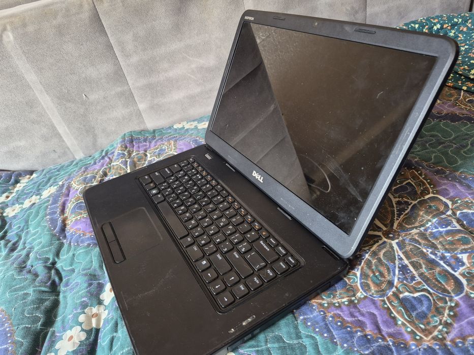 Ноутбук dell inspiron