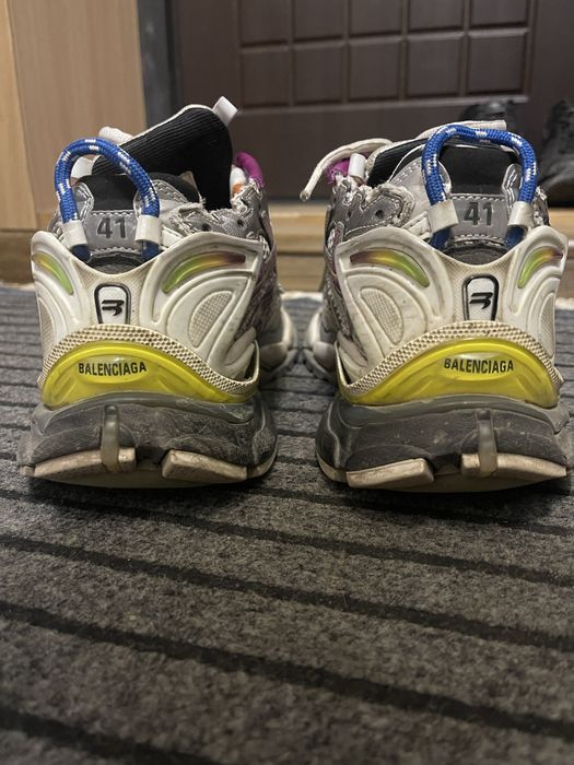 Продам Balenciaga runner multicollor