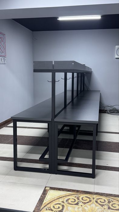 Стол для компьютерных клубов. Gamme club uchun mebellar. Stol