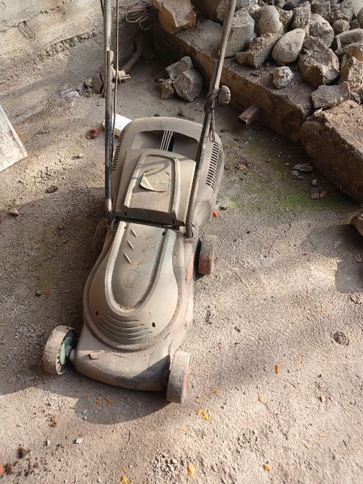 Продам Газонакасилку