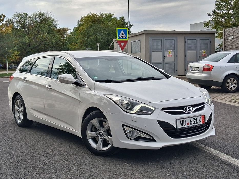 HYUNDAI i40 2013 — imagine 3