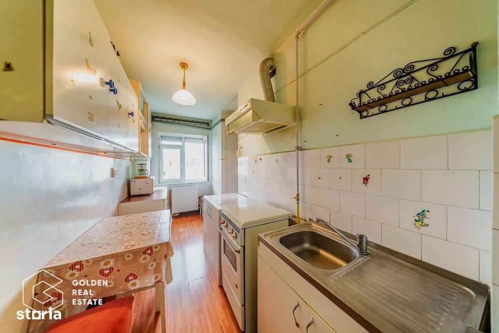 Apartament spatios cu 3 camere, Vlaicu Lebada, centrala proprie
