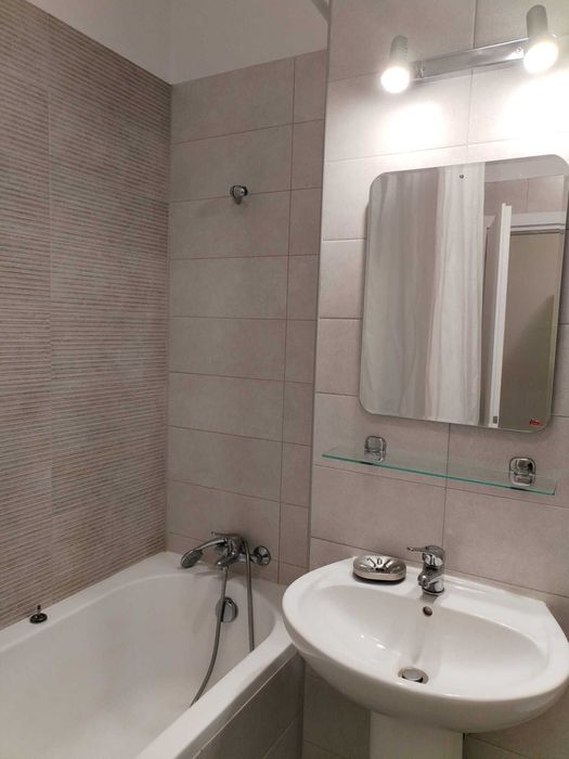 Proprietar inchiriez garsoniera Palladium Residence 2