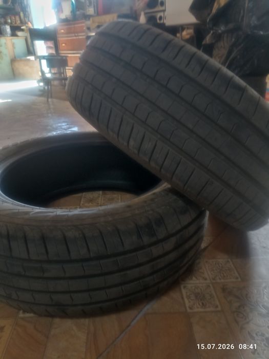 Продам шины лета 215/55/17