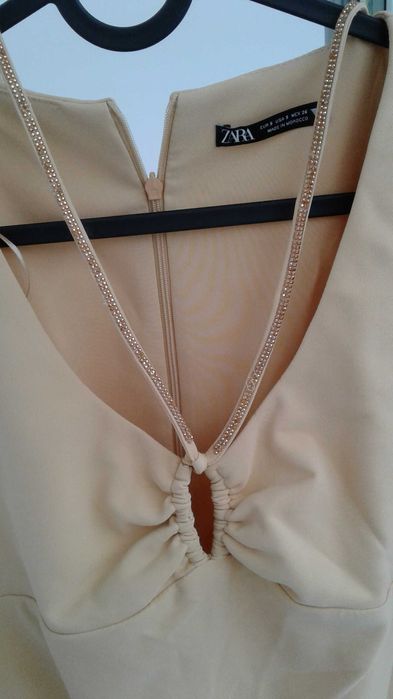 платье  Zara 1 раз в носке