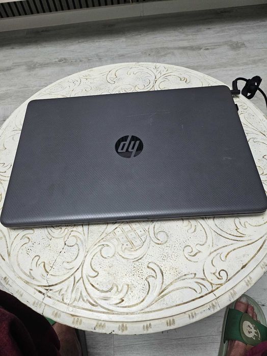 Продаю Б/У ноутбук HP 255 G8 Notebook PC.