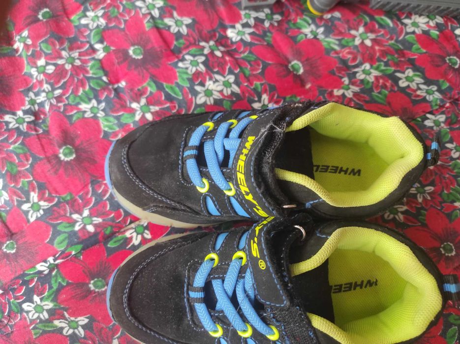 Детский обувь размер 30