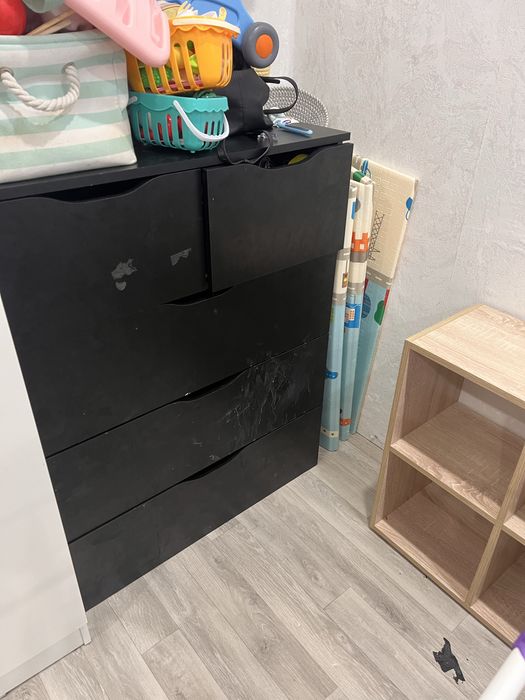 Продаю комод из ЛДСП (черный)