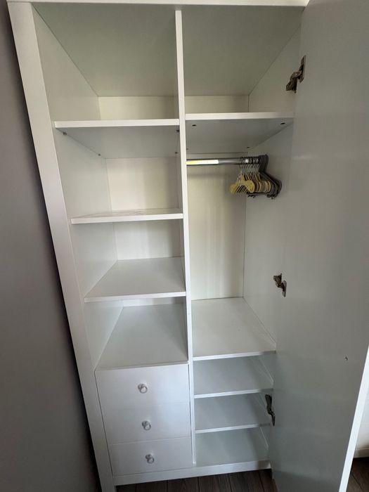 Гардероб и скрин за бебе