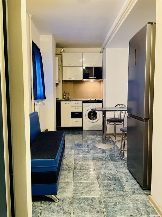 Proprietar ofer spre inchiriere  ap cu 1 cam Mazepa , bloc DL , mobilat si utilat .