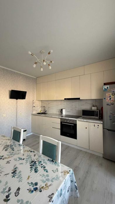 Продам 2 ком кв в ЖК Самал