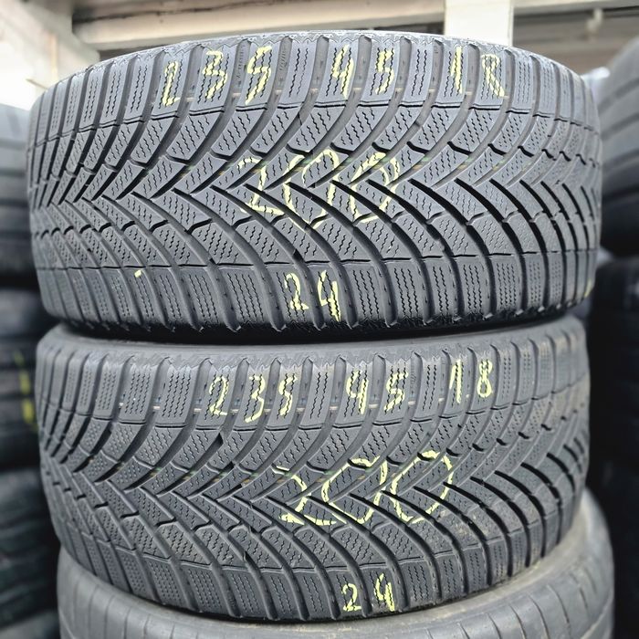 2x 235/45/18 M+S SEMPERIT 2024 Stare excelentă