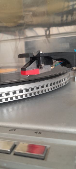 Проигрыватель пластинок Вега 110