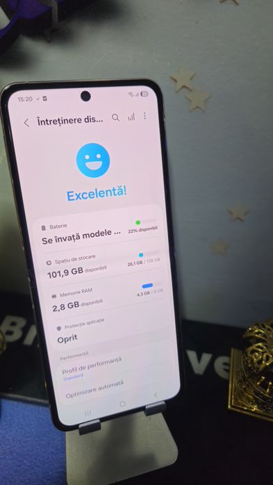Samsung Z Flip 4 5G 128GB 8GB Ram Duos.Preṭ fix!