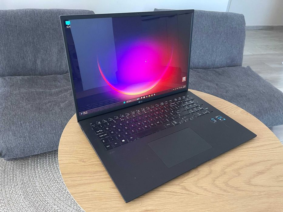 Laptop/notebook ultraslim LG Gram 17inch, i7, 1 TB SSD, 16gb