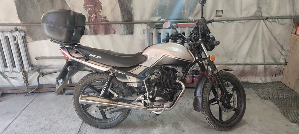 Продам мотоцикл RACER 150куб