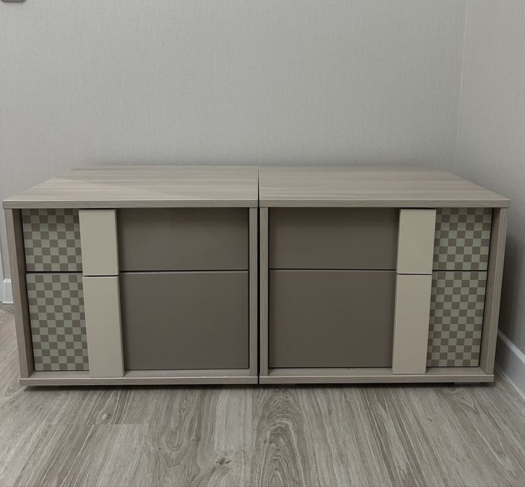 Прикроватные тумбочки (2 шт)