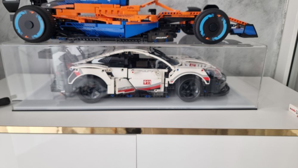 Vitrina plexiglas  pentru lego