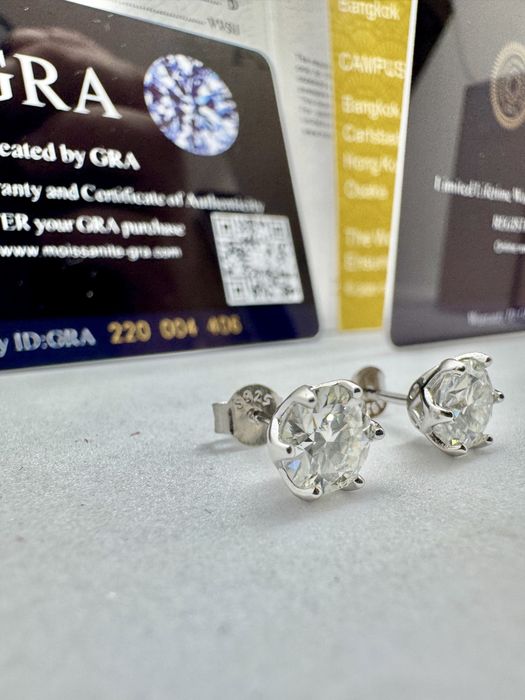 Сребърни обеци с мойсанит (Диамант) 1 карат