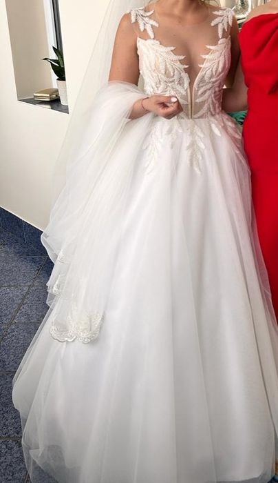 De vânzare rochie de mireasă