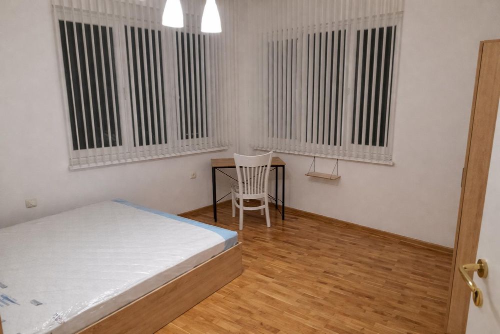 Тристаен, под наем, ж.к Медицинска академия