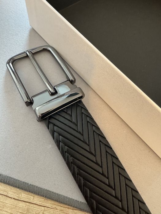 Мъжки колан Emporio Armani, черен, естествена кожа, никога носен, чисто нов