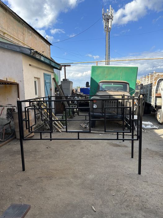 Козырьки перило оконные решотки