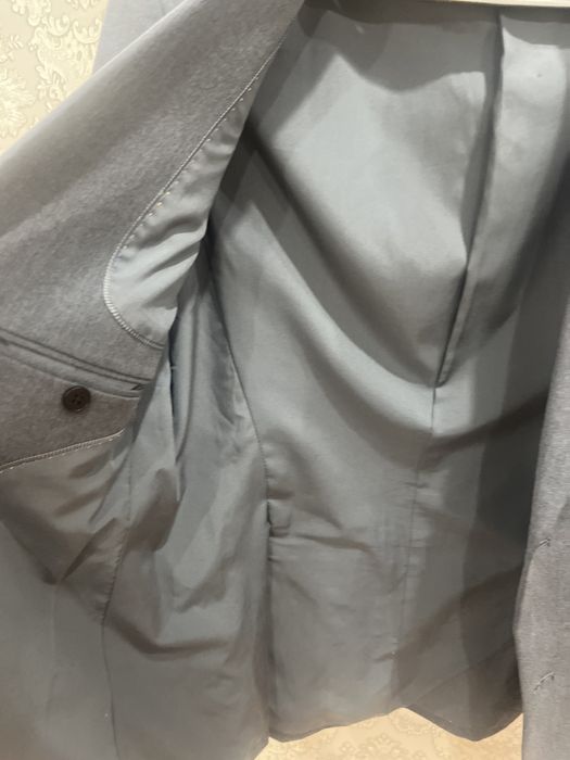 Продам костюм брючный для школы Білім