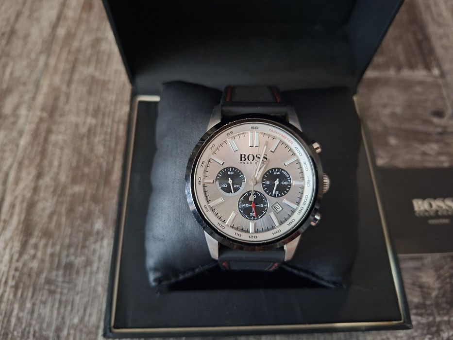 Часовник Hugo Boss
