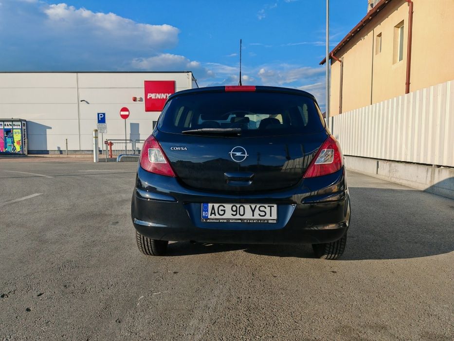 Vand Opel Corsa D  BENZINA+GPL