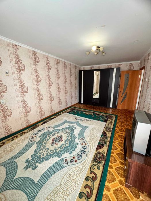 Продам 1к комн кв 8мкр