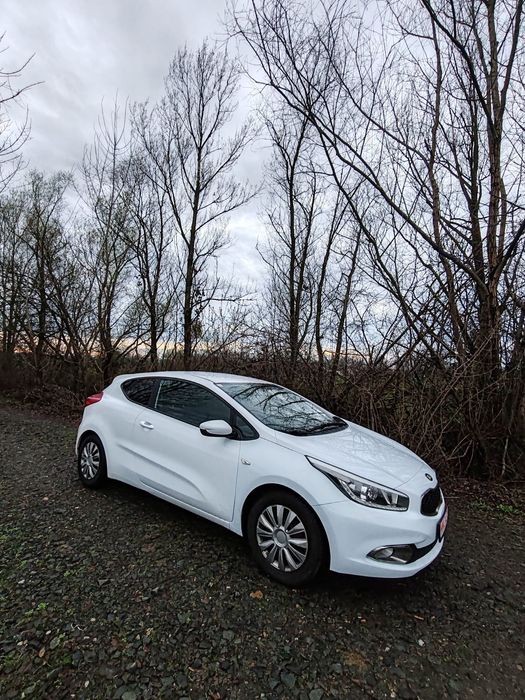 KIA Pro Ceed 2015 — imagine 2