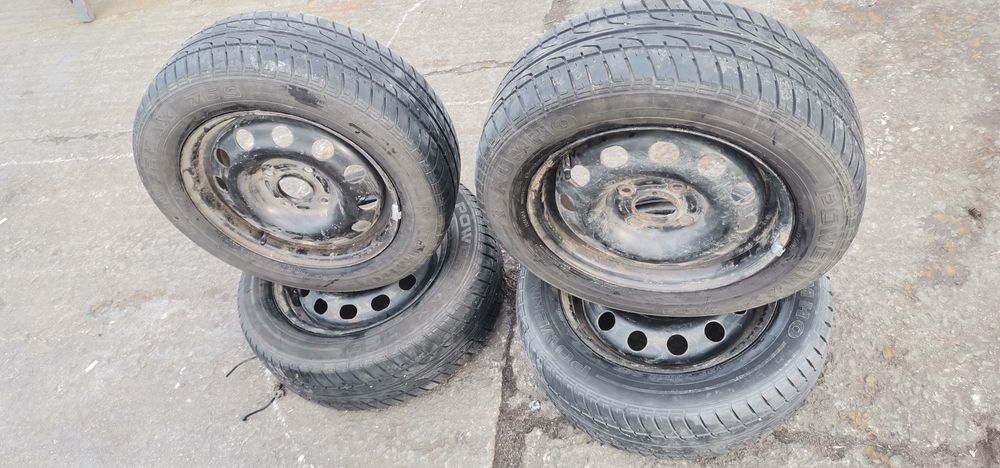 4 jante ford r14 4x108 et 47,5 cu anvelope vara 185 60 r14