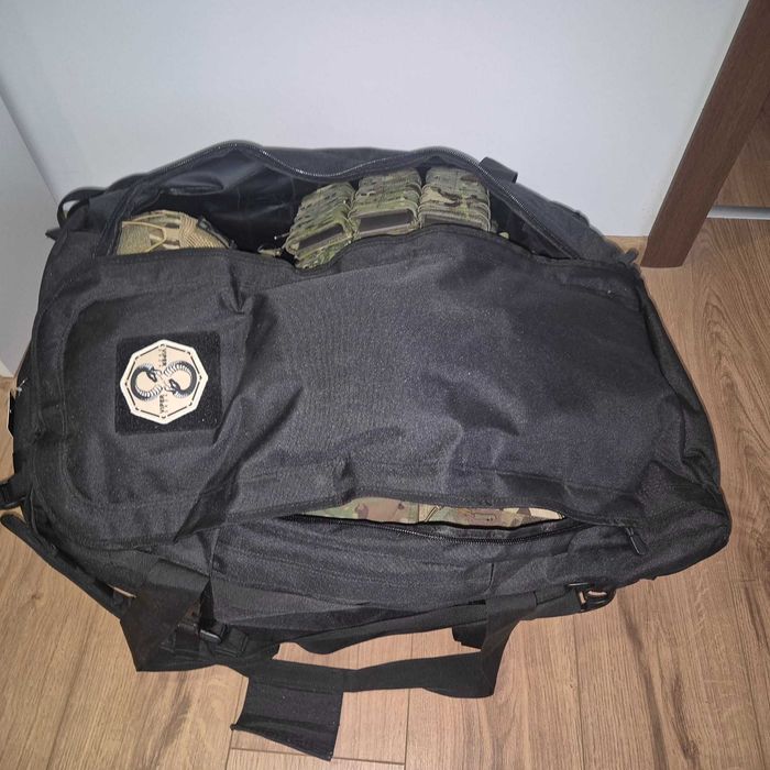 Airsoft оборудване - реплика, дрехи, жилетки.