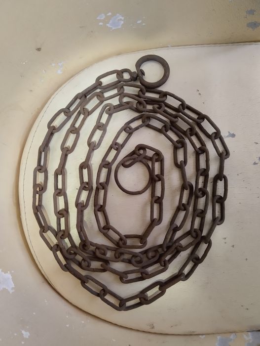 Продам цепь для собаки.