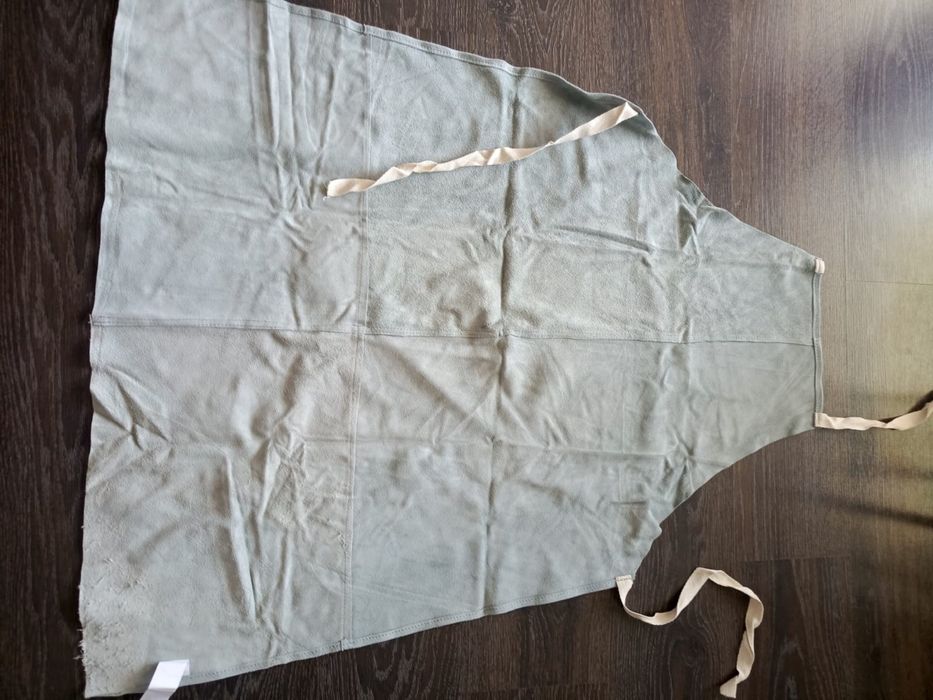 Продаю сварочный  комплект спецодежды