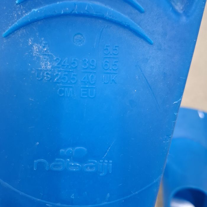 Продаю ласты р. 39-40